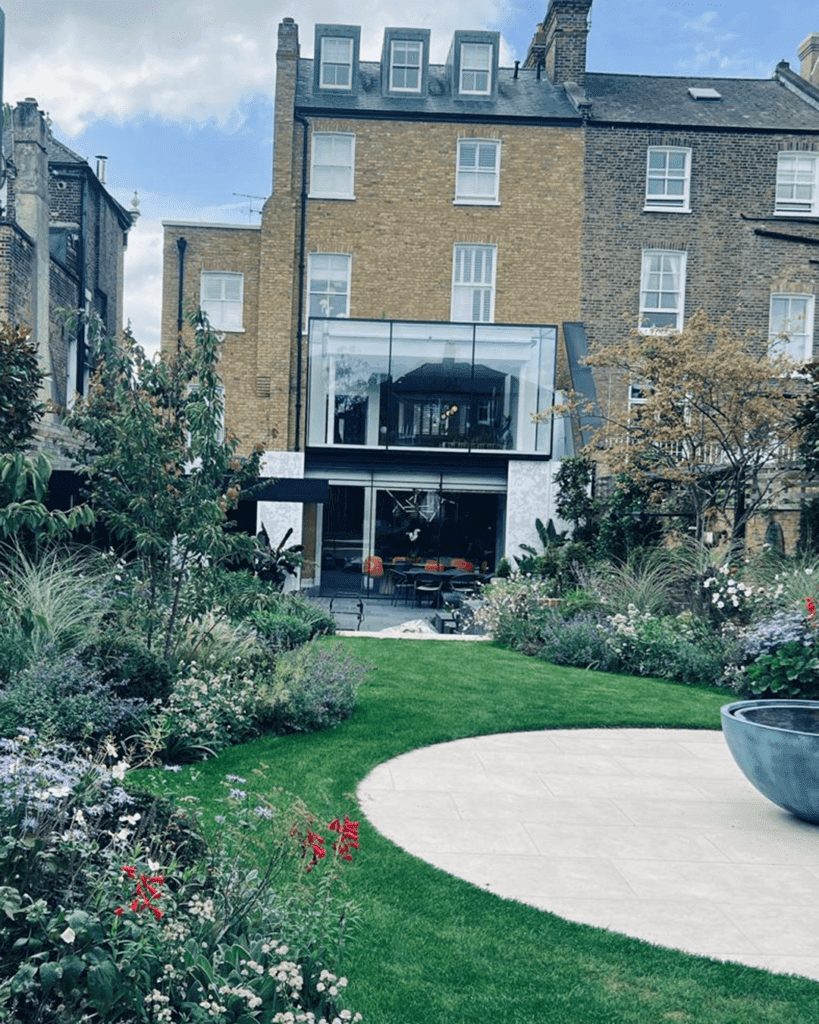 Beautifully crafted contemporary garden in Clapham